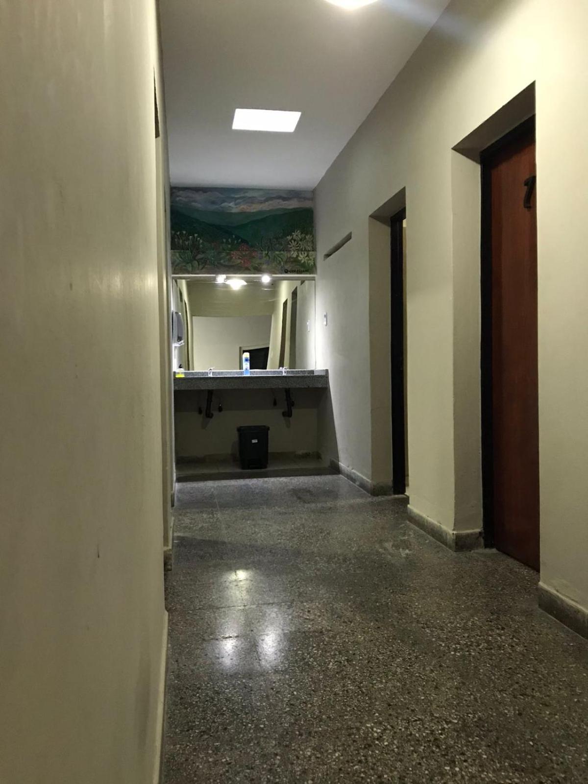 Urban Jungle Hostel Сан-Мігель-де-Тукуман Екстер'єр фото