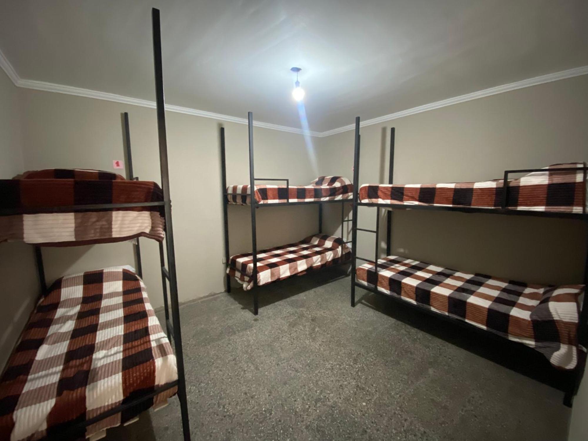Urban Jungle Hostel Сан-Мігель-де-Тукуман Екстер'єр фото